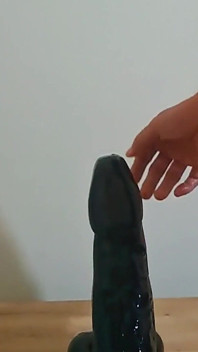 Double Penetration with Big Vibrators