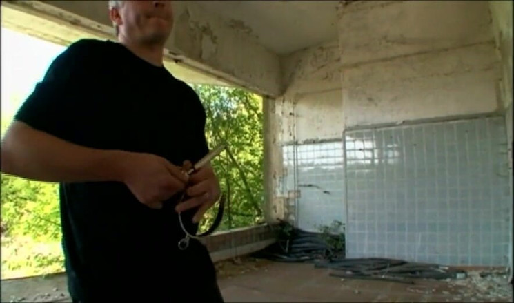 Absolute BDSM films - The original: Dominerande kyssar, piskning, fitta smeker