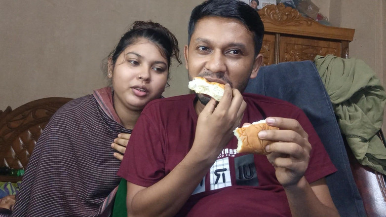 Desivideo: Pasutri baru india