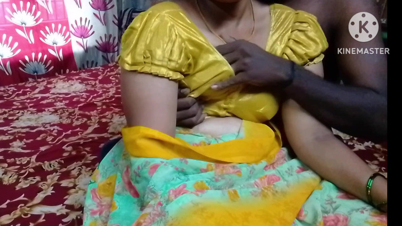 Hot housewife: Indische tante angel seks op zijn hondjes