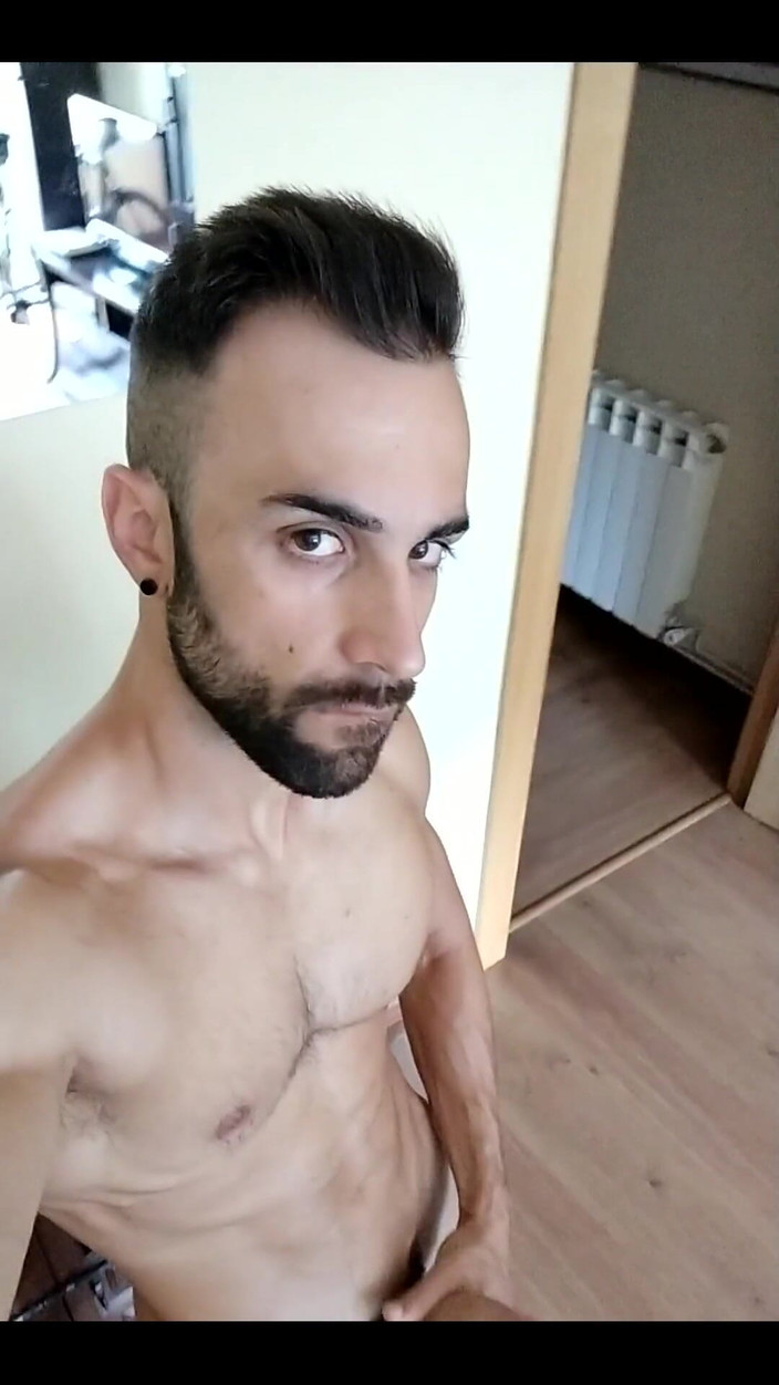 Zeus Ray: Jsem tak nadržená...