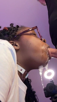 Premium ebony Throat - wajah cewek kulit hitam kontol besar ngentot toket besar cewek kulit hitam