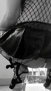 Exhib Ta Bitch Au Balcon [19mar24] Vbx Pctrvprod91