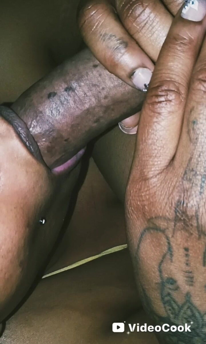 Lola Tha Pink Bunny: Dick Edging &amp; anbetung!!