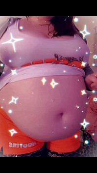 Hooters Girl Got Fat