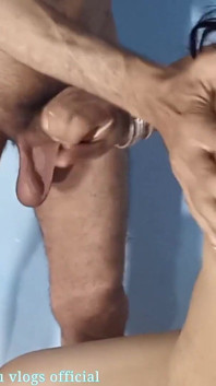 Cewek sange ini di-anal habis-habisan sampai meringis keenakan!