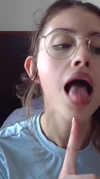 Shanaxnow Ass Fingering Ass Playing with My Snots Nostrils