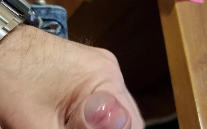 Jordance: Quick Handjob and Cumshot