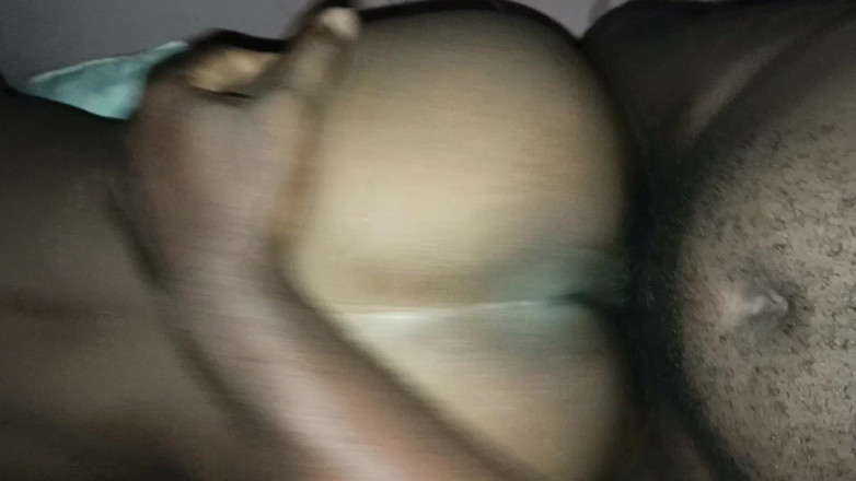 Babygood: Vợ chủ nhà bị người thuê nhà nện đít