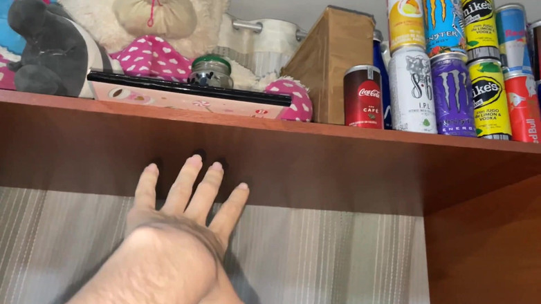 Jopy sex: Laura je ošukaná v sexy pyžamu Sexy Pyžam krásná žena je...