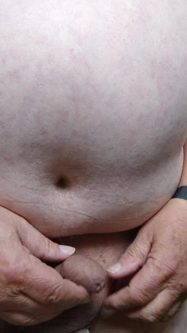 Karlchengeil: 朝のセクシーなスキンケア