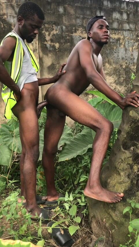 Sexydaddy: di luar ruangan di balik pohon kurma di peternakan