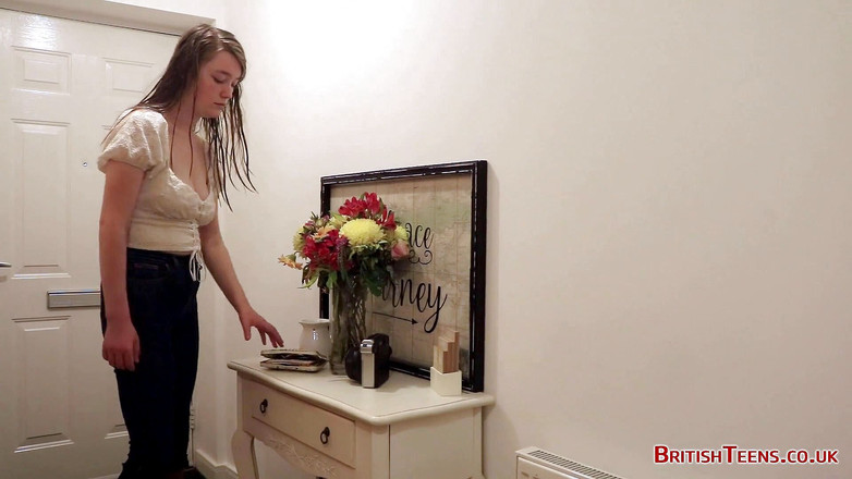 Brit Studio: Stepmum Teaches College Girl Olivia Keane to Suck Cock