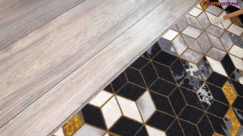 Pantyhose me porn videos: Viper fickt süße teenie-purr simona mit braunen haaren in ihrer...