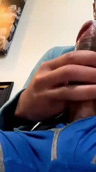 L'arrapante ragazzo indiano vuole fare sesso