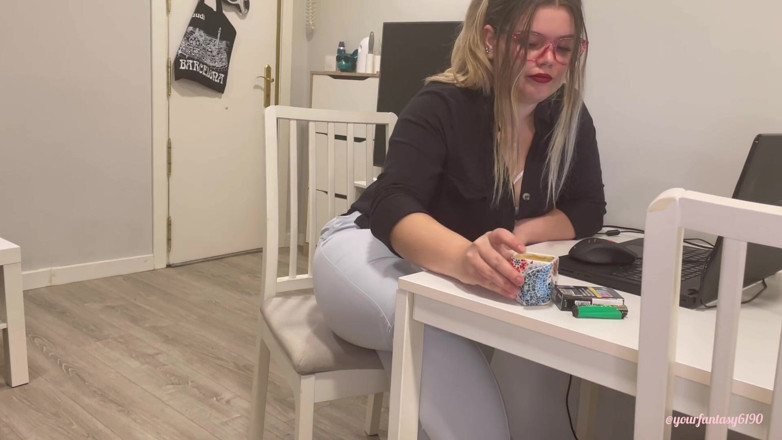 Your fantasy studio: Gassy secretary 2