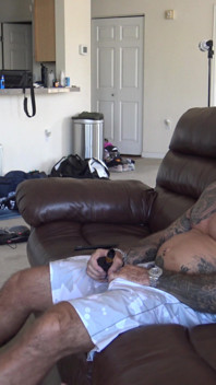 Foot worship/submission/ignored/vaping!