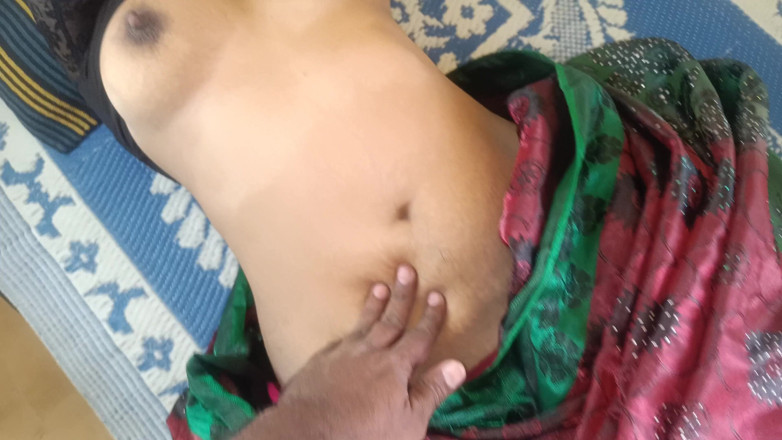 Magilmathi: Office Staff Shared Bed with Her Owner 4
