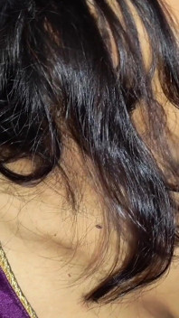 India hermosa tetona y figura caliente meando, mamada en misionero fumando y tetas presionando y preñada en el coño
