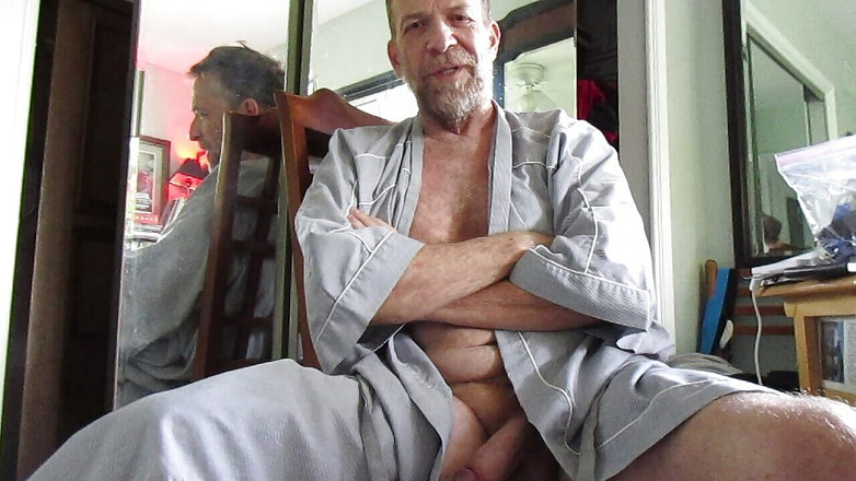 Hairyartist: Robe Authority Speaks od Chlupatýař