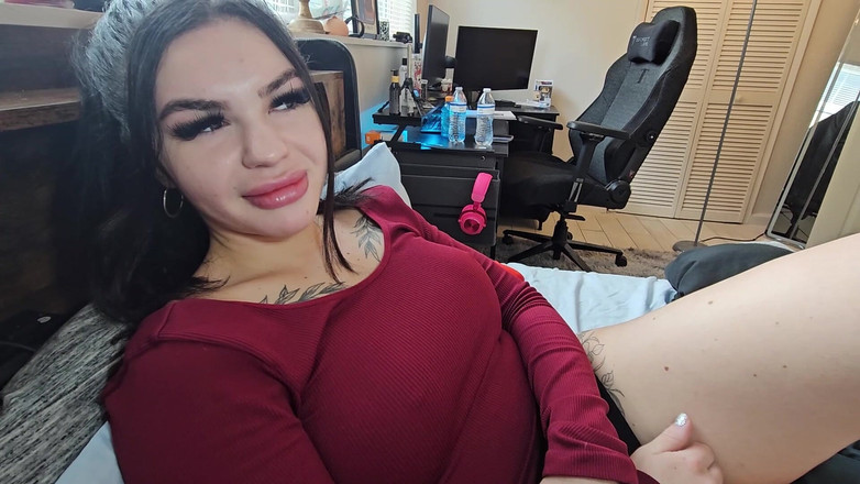 Danny Dirt: Сводной сестренка нуждается в поездке в бар на весенних каникулах