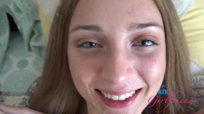 ATK Fans (Girlfriends): Sexy Macy přijde a chce s tebou hned sjet