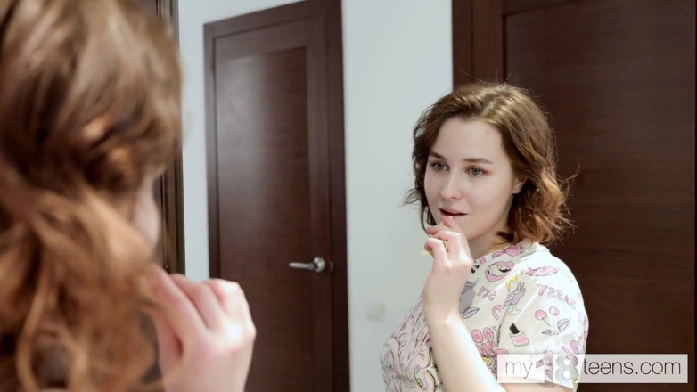 My 18 Teens: My18teens - Cute Girl with a Natural Body Masrubates