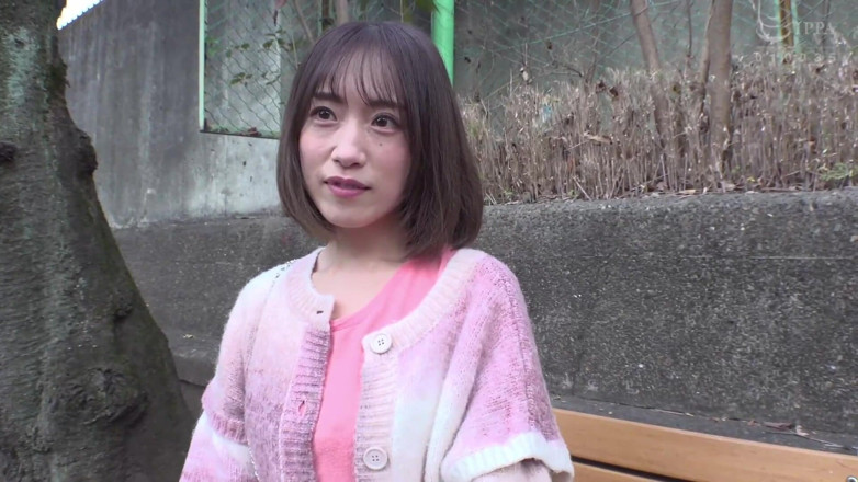 Raptor Inc: Laisse à Nagase Mami. Salle de consultation « le cas d’une étudiante vierge. »