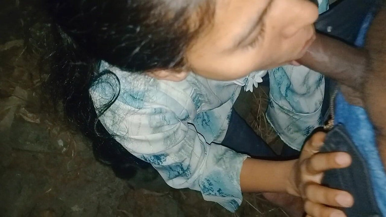 NikiRathod: Mamada Nocturna En Bosque Profundo Donde No Viene Nadie