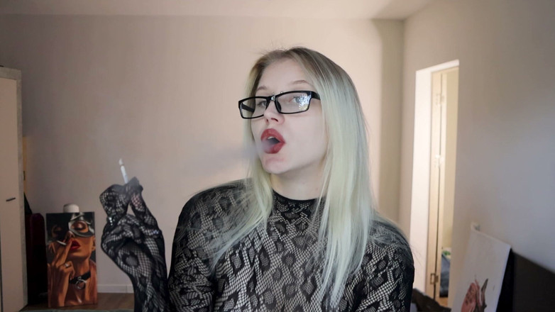 MertyXXX: Ashtraygirl