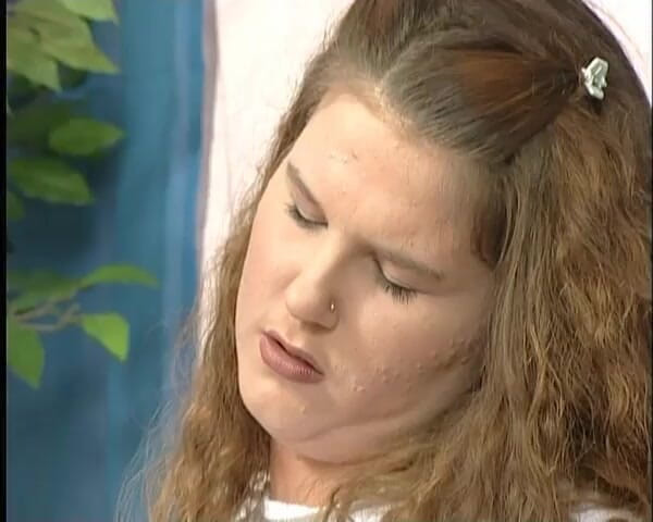 YOUR FIRST PORN: Chantal Mit Riesentitten Und Fettem Arsch.巨大なおっぱいと太ったお尻を持つシャンタル。