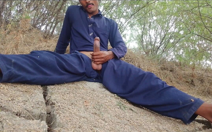 Gulzamin133: パキスタンの若い男の子の大きなチンポ
