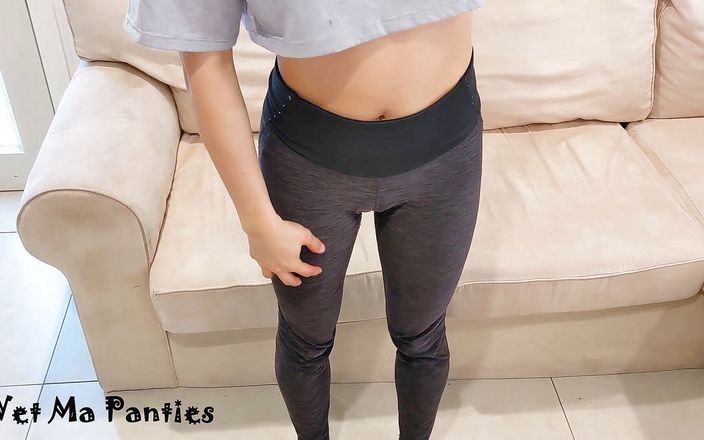 Wet ma panties: Sora vitregă sexy îl tachineazăcu noii ei pantaloni de yoga!! Partea 1