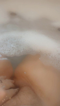 Bath Time Solo Fun
