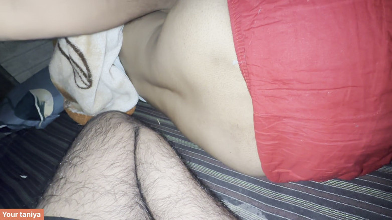 Sexy taniya ki Chut dekho or sexy pose bhi: Domácí manželka v noci tvrdé šukání zadní strany také šukání