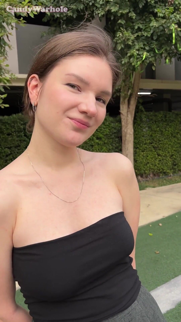 CandyWarhole: Bibliotecară curvă a plecat rău: BJ și a primit gratuit striptease,...