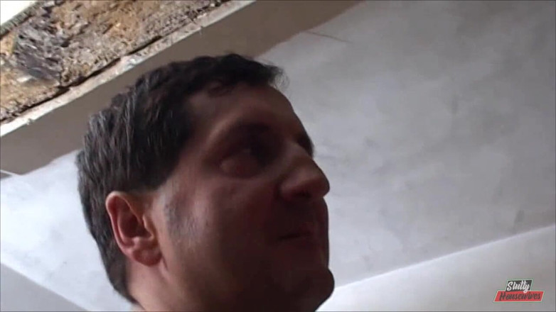 Vere Casalinghe Italia.: Horny Granny Gets Fucked by Two Guys
