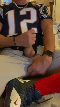 Jockdad87 futbol ekipmanlarında bolca döl atıyor