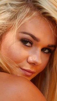 Cute Blonde Tahlia P Sexy Nude Session Outdoors
