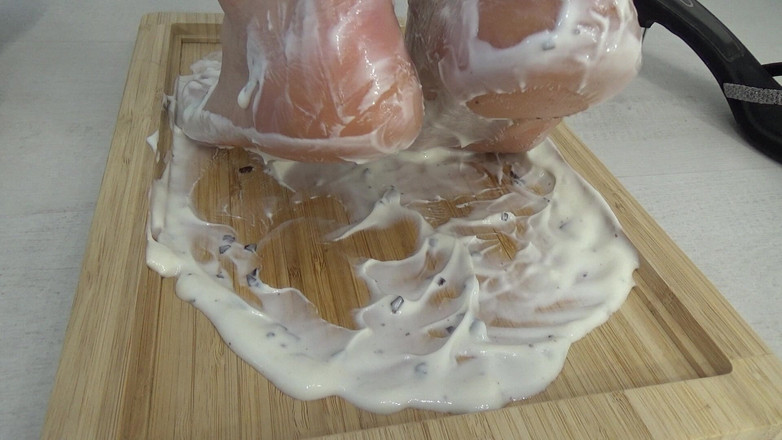 AnnaBUST: 私の美しい脚がヨーグルトに戻ってきました