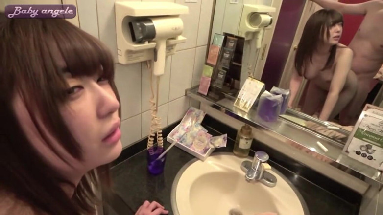 What type of JAV do you like: Avouez-le ou j’ai gagné à bouger - la fille adorable dont tout...