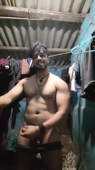 Desi Hunk Solo Mastrubution