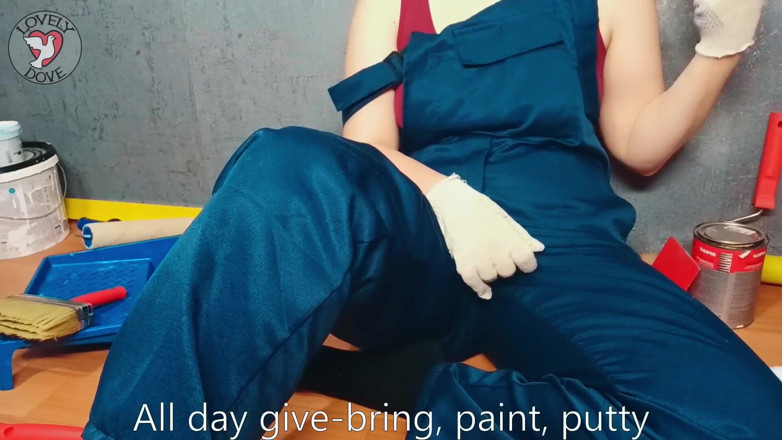 MyLovelyDove: Curvy Wall painter masturbates at work with brush