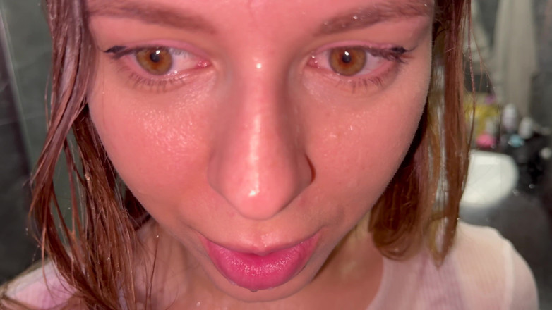 Milfetta: My Step Mom Made Me Wash Myself and Cum!