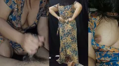 Cewek sange ini lagi asik muasin memeknya pakai kimono sampai muncrat berkali-kali