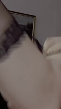 Sie Gibt Ihm Eine Schöne Massage Und Er Fickt Ihre Muschi Und Ihren Arsch