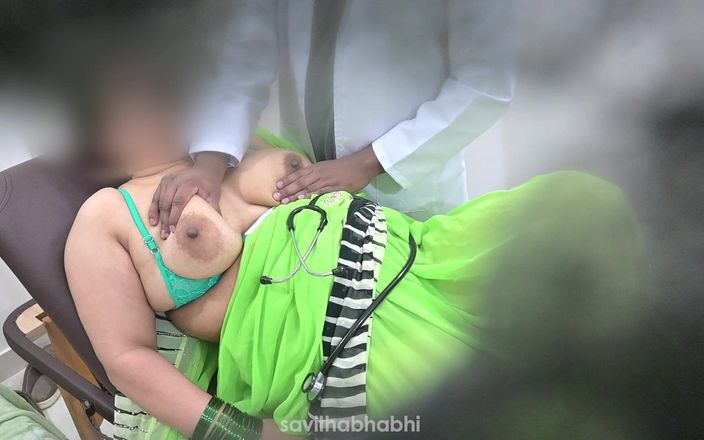 savithabhabhi: Medico indiano che usa il paziente sessualmente in clinica