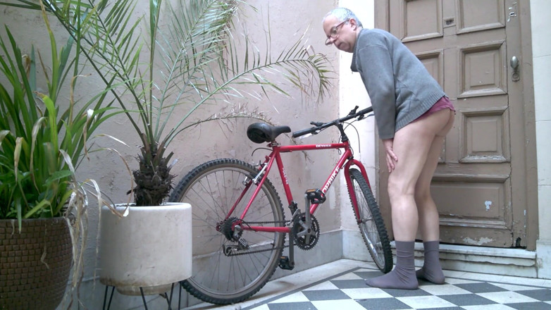 Dildo Man and Cross Hard Sex: Na rowerze gra