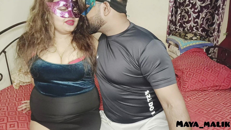 Maya-malik: Mámina kamarádka nechala mladou dívku velmi špatně poté, co ji našla...