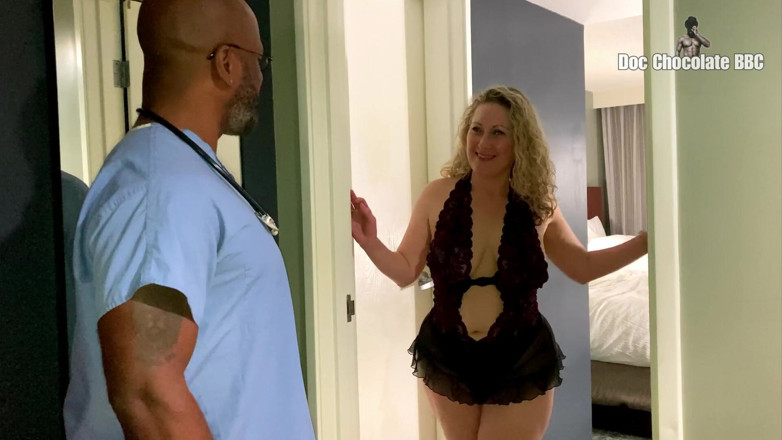 MYQueenFreyaX: Queen Freya Meets Doc Chocolate Hot Wife Housecalls
